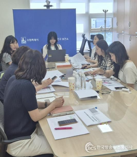 2025년 남동권역 의료기관 결핵환자 관리지표 분석회의를 열고 있다.