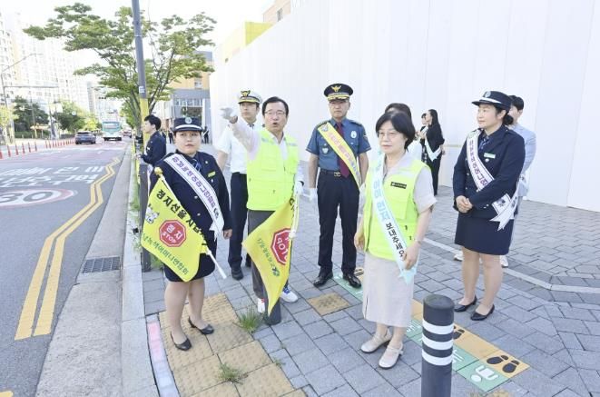 15년째 아이들 지키는 하남시장, 교육장‧경찰서장과 함께 ‘어린이 교통안전’ 앞장