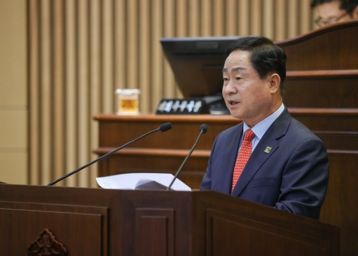 제314회 남양주시의회 임시회에서 제안설명하는 주광덕 시장