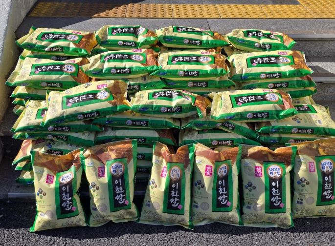 이천시 부발읍, 추석 앞두고 익명의 기부자 햅쌀 240kg 기부