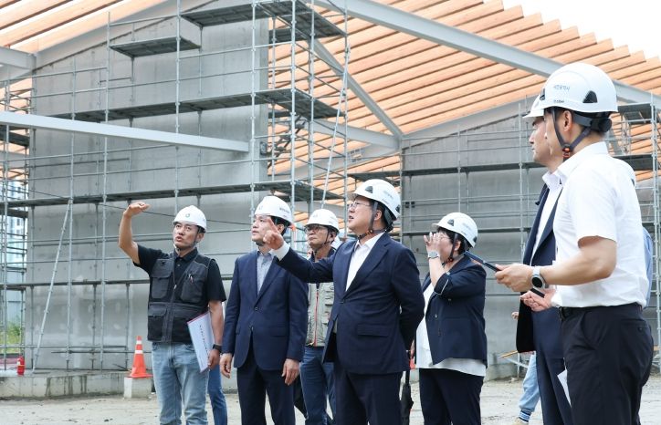 이장우 대전시장 유성복합터미널 건설 현장점검