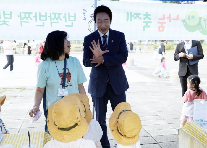 세종시의회 임채성 의장, ‘푸른콩깍지 나눔축제’ 참석