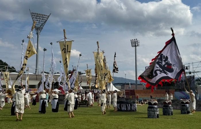 대덕구 ‘계족산 무제’팀이 충북 영동군에서 열린 제66회 한국민속예술제에 참가해 공연하고 있다.