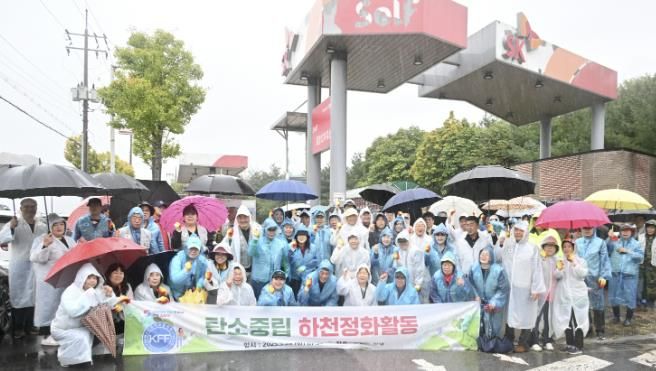 한국자유총연맹 동두천시지회, 신천 하천 정화 활동 실시