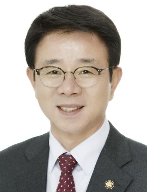 용인특례시의회 김윤선 의원 대표발의 용인시의회 윤리특별위원회 구성과 운영에 관한 규칙 일부개정규칙안 본회의 통과