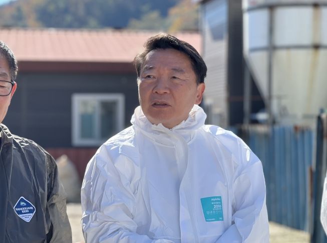 경기도의회 방성환 위원장, “축산환경 개선은 기술혁신과 현장 실천이 핵심”