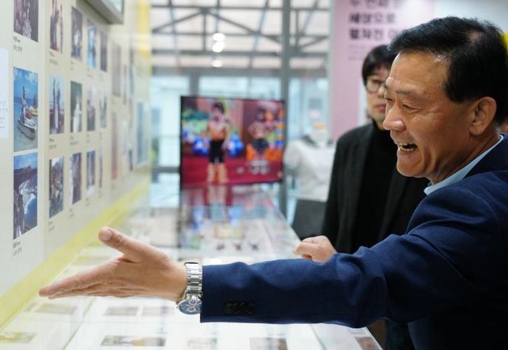 제5회 성북 마을기록 전시 ‘가족, 내마음속 책갈피’16일까지 선보여