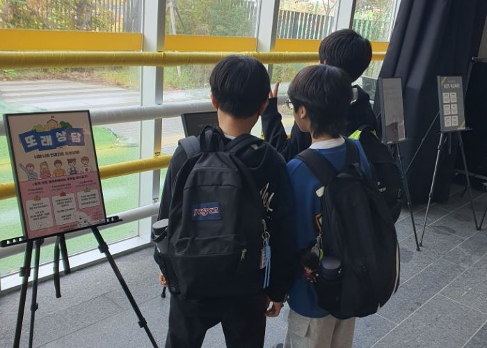 남양주시, 청소년이 주도한 ‘학교폭력 예방 및 생명존중 포스터 전시회’ 개최