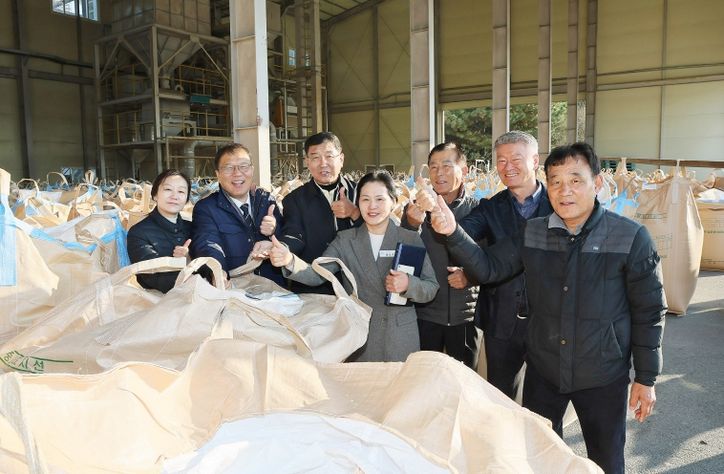 장금용 창원특례시장 권한대행, 공공비축미 매입 현장서 농업인 격려