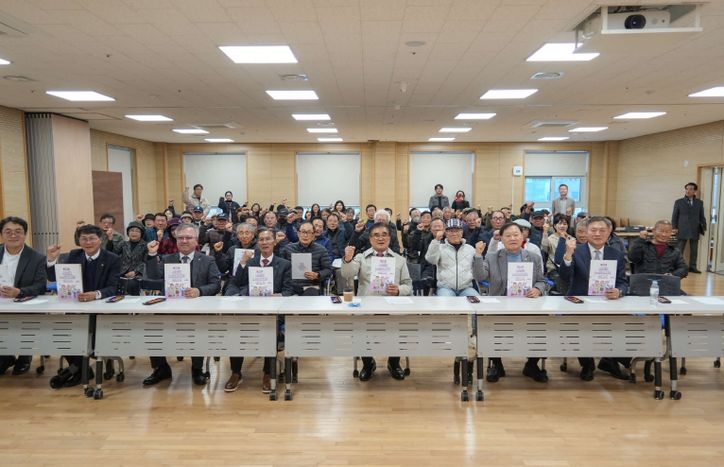 서천군, 2025년 노인일자리 박람회 성황리 개최