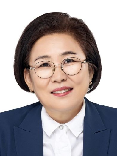 예결특위 위원장 이영심 의원