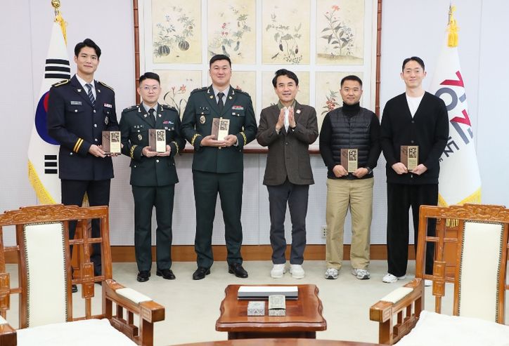 선행 의인(義人) 5명에게 도지사 표창