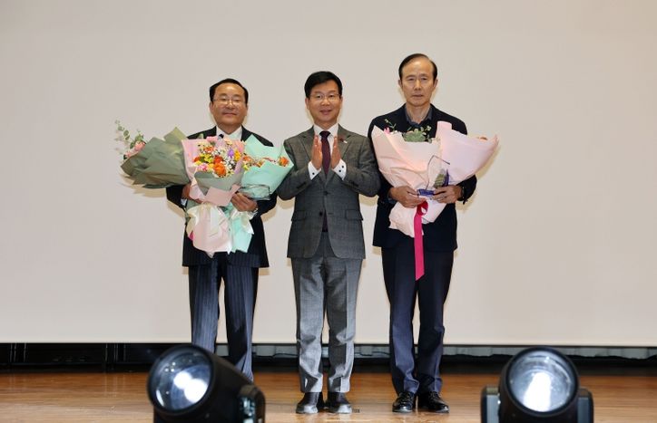 성실·유공납세자 표창 수여식.