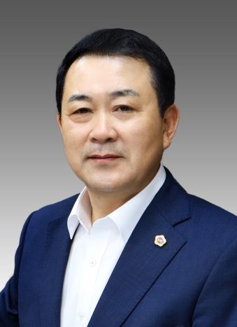 김시성 강원도의회 의장