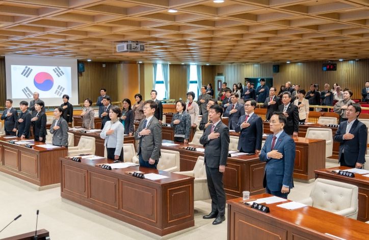 제332회 임시회 제1차 본회의(전경)