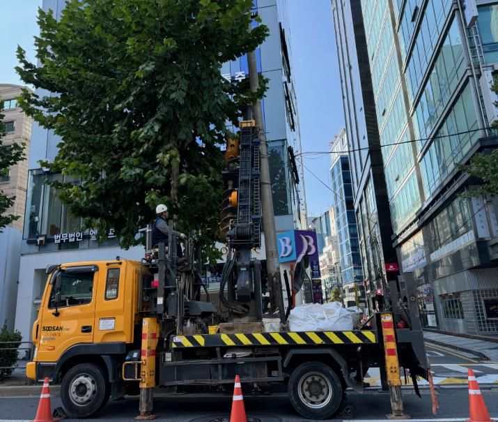 서초중앙로(교대역) 지중화 공사 현장