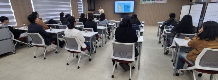 , ‘자녀의 결대로 성장 지원을 위한 학부모 진로 특강’ 운영