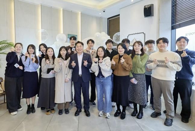 신혼 공무원과 브런치 간담회 모습.