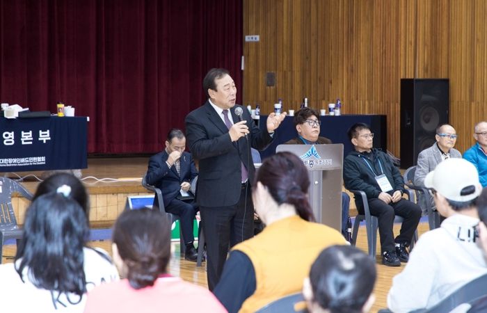 세종서 전국 장애인 배드민턴 선수들 기량 펼쳐