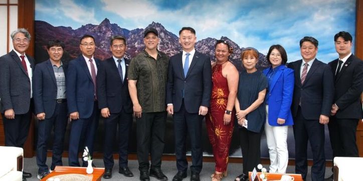 하와이 카운티 시장 등 순방단 면담 사진